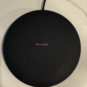 Samsung Wireless Charger Pad W/USB Cord